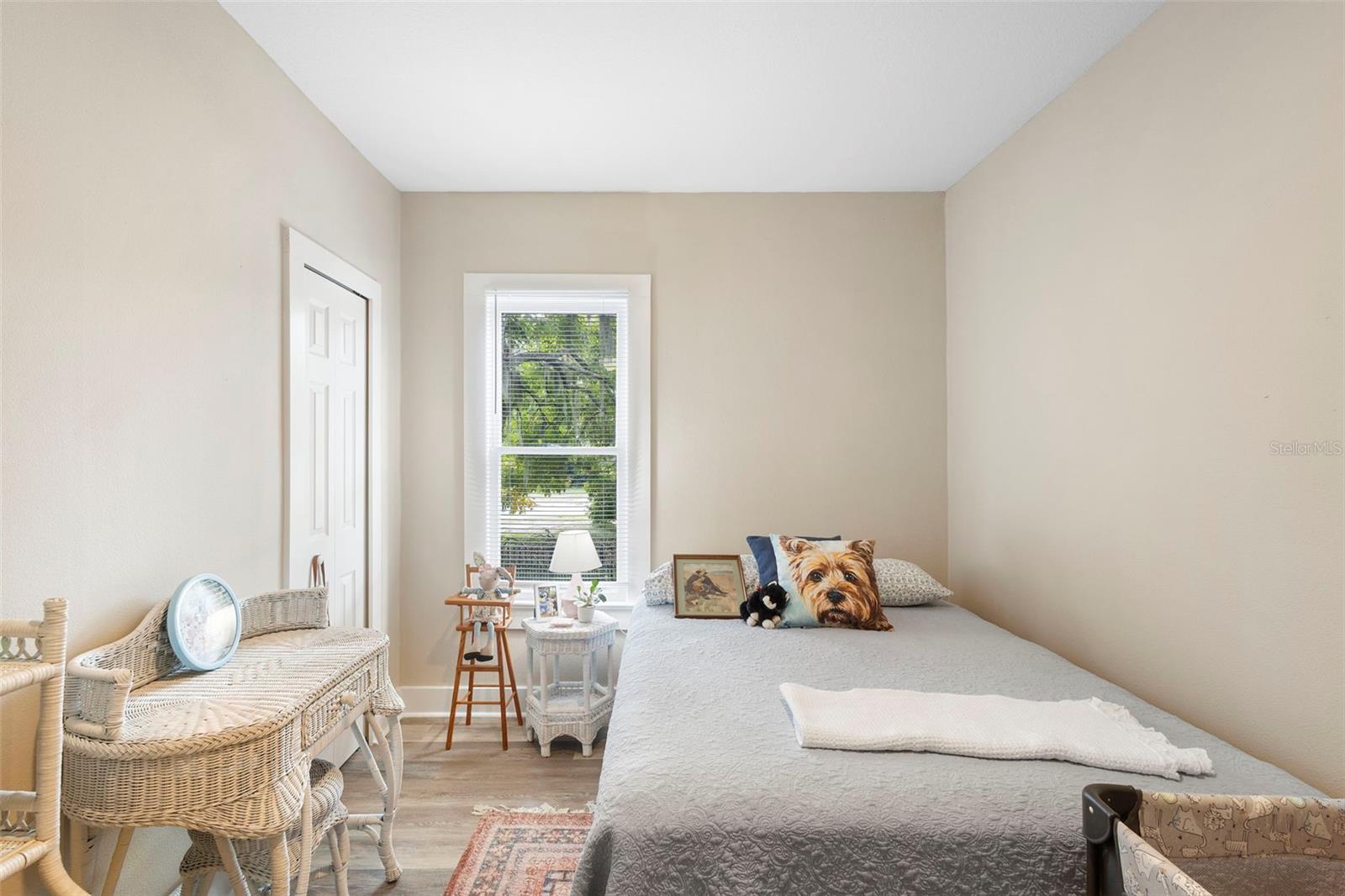 Image 25 of 41 For 135 Arlington Avenue