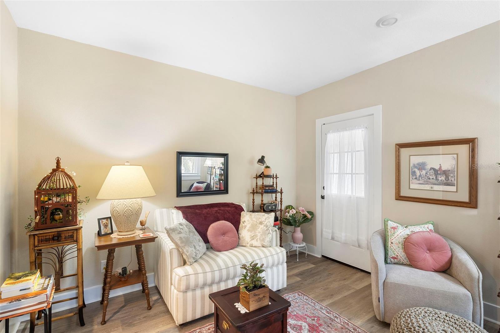 Image 27 of 41 For 135 Arlington Avenue