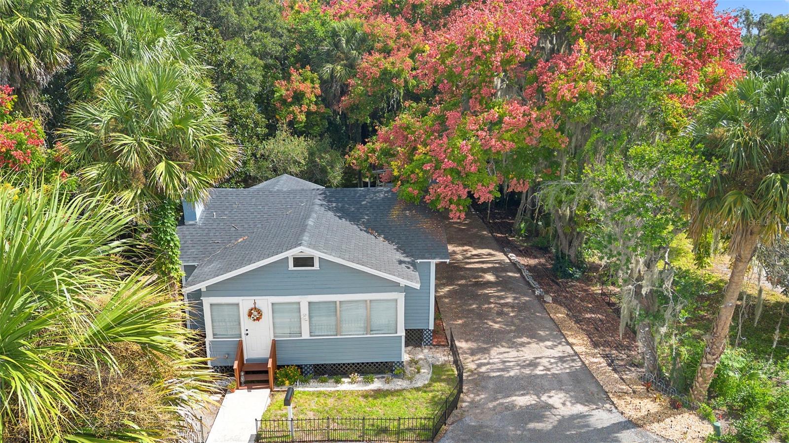 Image 32 of 41 For 135 Arlington Avenue