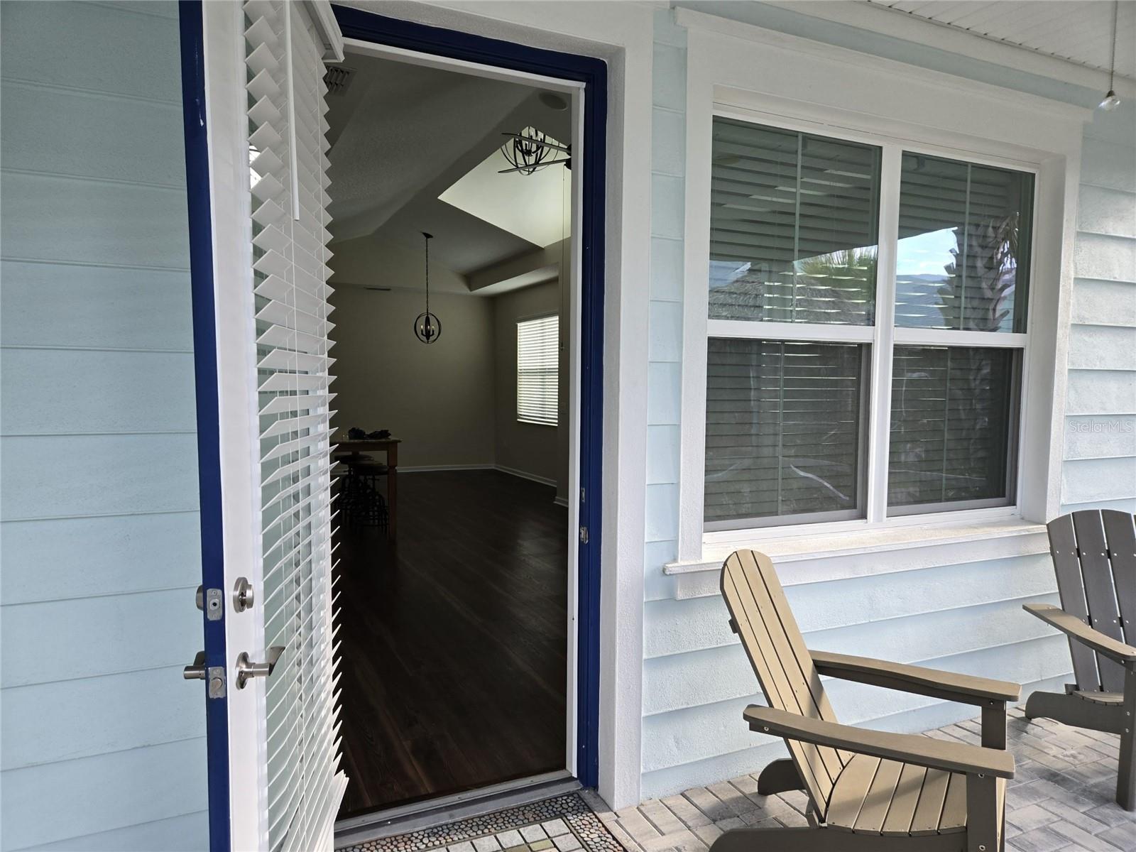 Image 31 of 45 For 422 Lime Avenue