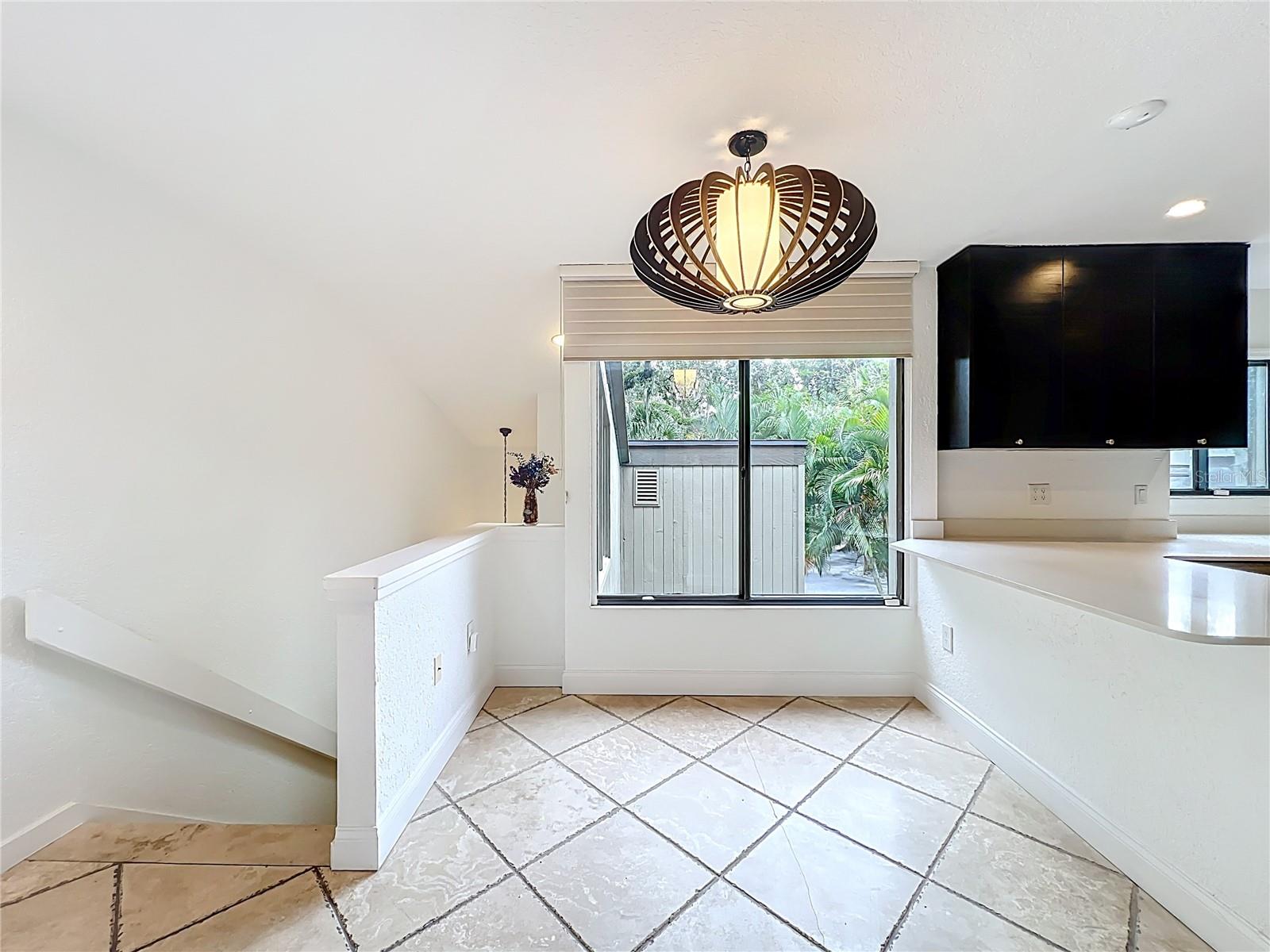 Image 12 of 73 For 542 Osceola Avenue 34
