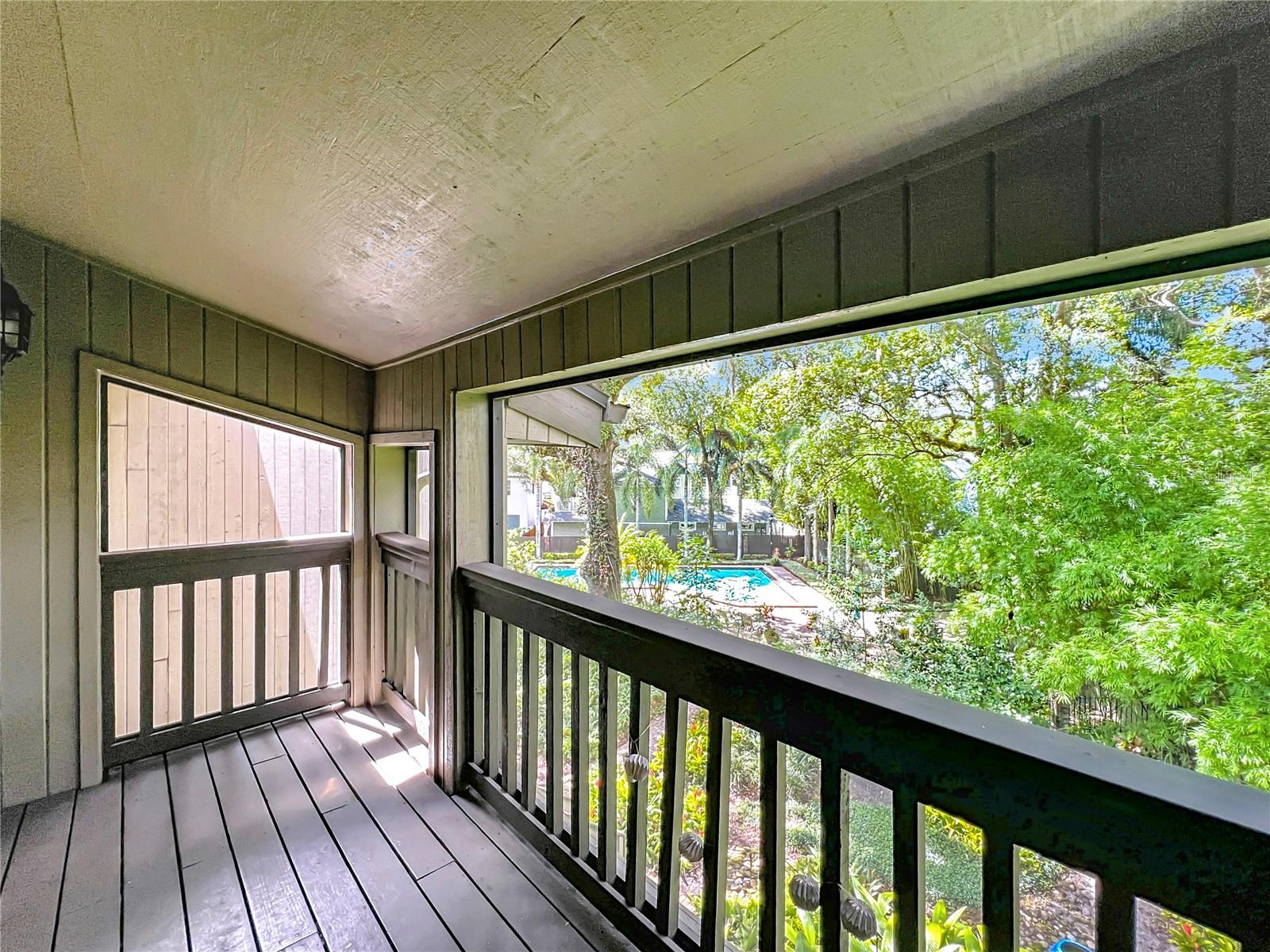 Image 58 of 73 For 542 Osceola Avenue 34