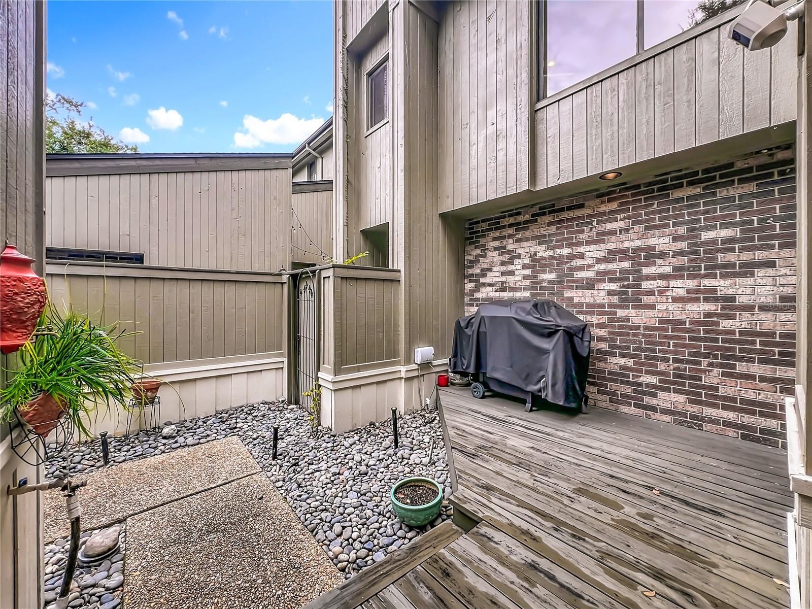 Image 6 of 73 For 542 Osceola Avenue 34