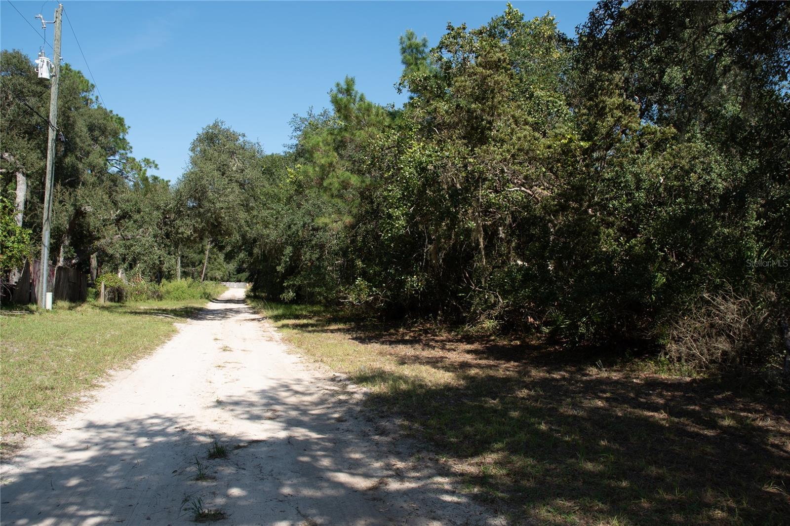 Image 17 of 53 For 47110 Central Avenue