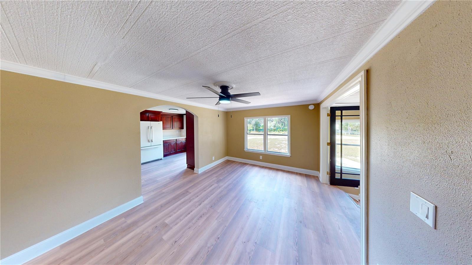 Image 33 of 53 For 47110 Central Avenue