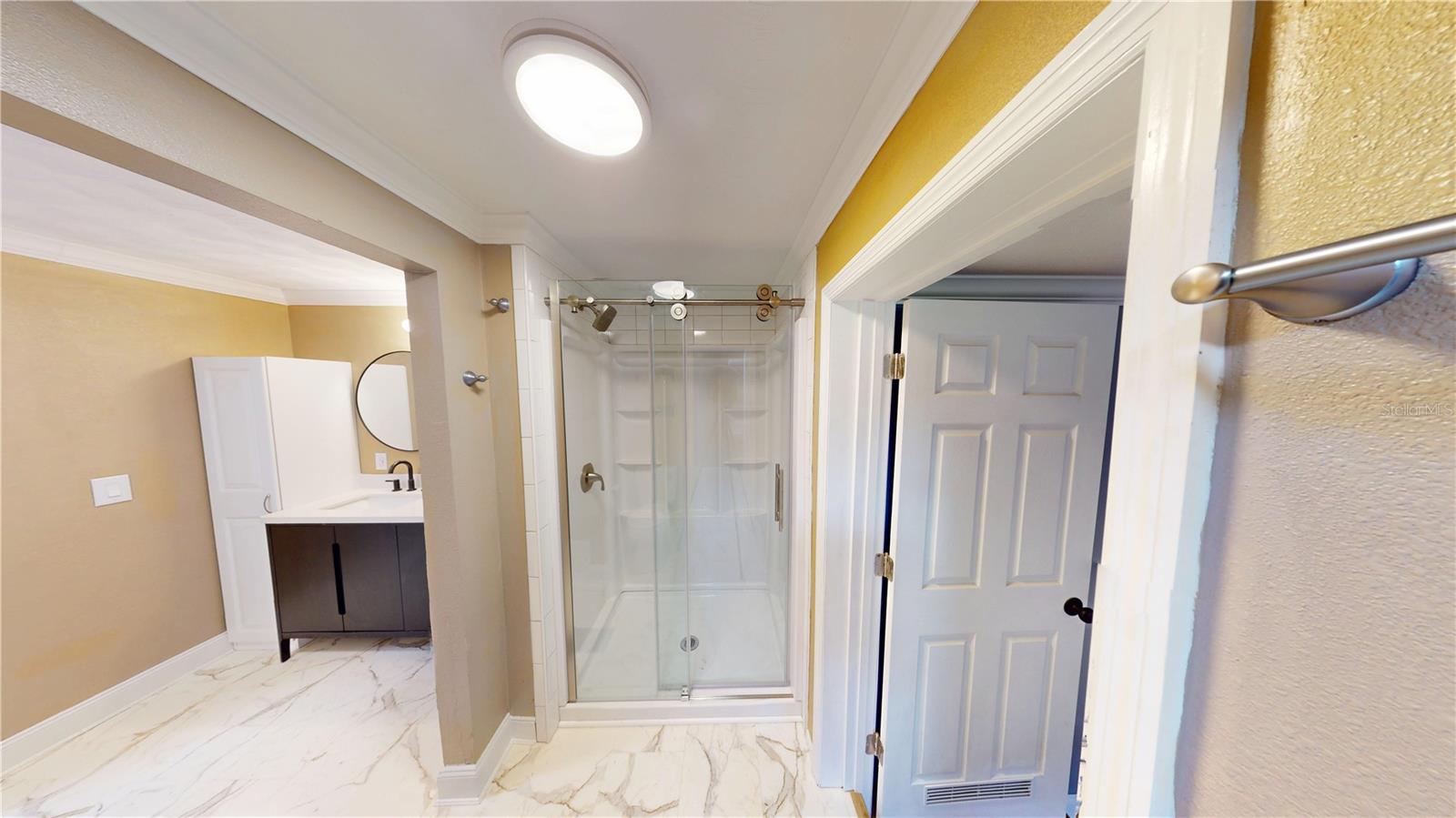 Image 40 of 53 For 47110 Central Avenue