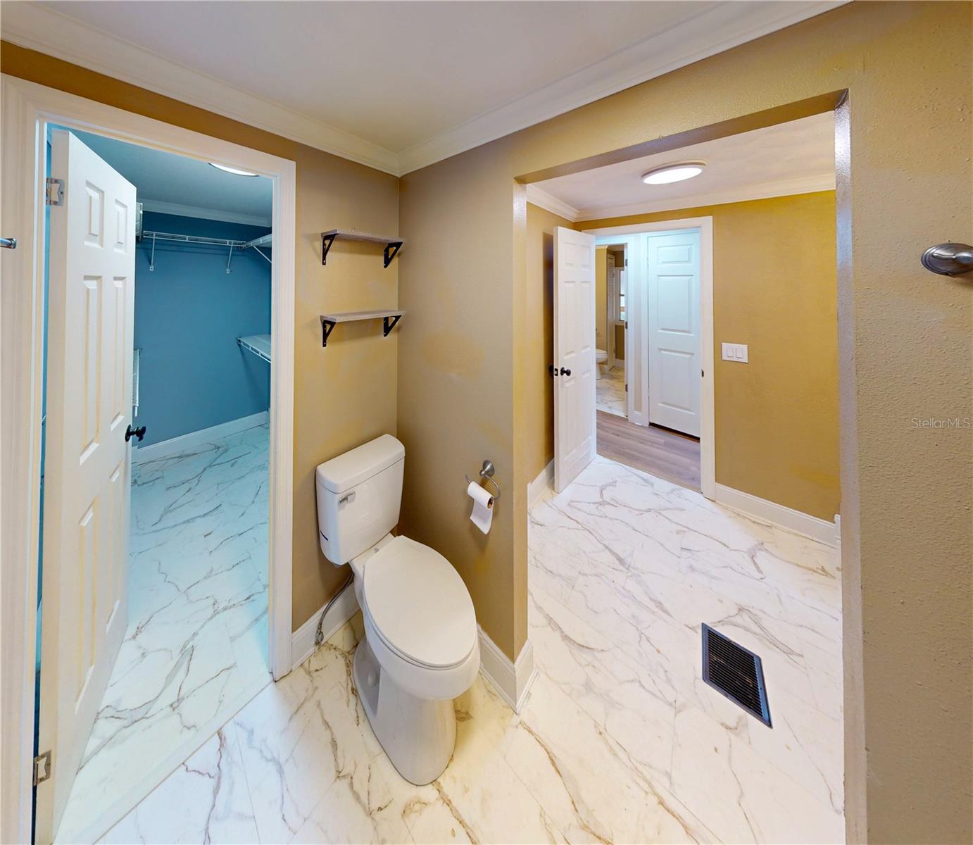 Image 41 of 53 For 47110 Central Avenue