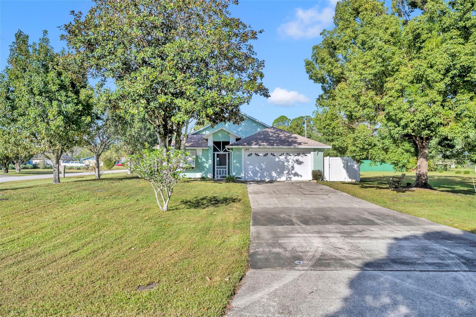 Image 4 of 54 For 1470 Colin Kelly Avenue