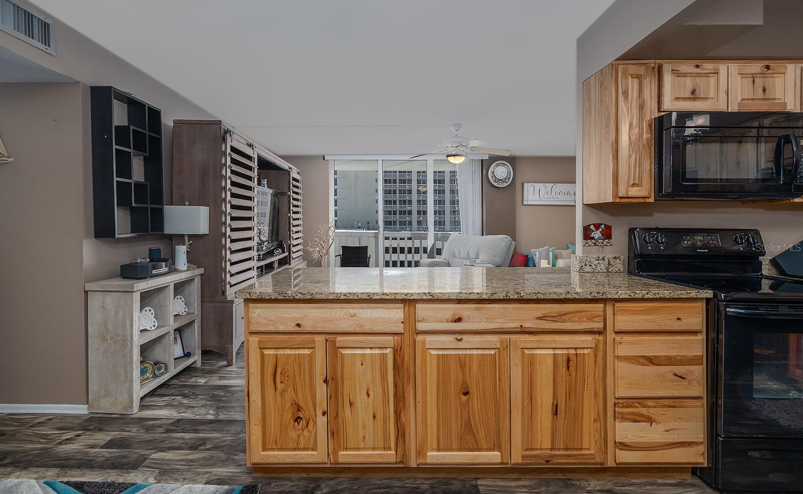 Image 12 of 20 For 2800 Atlantic Avenue 712