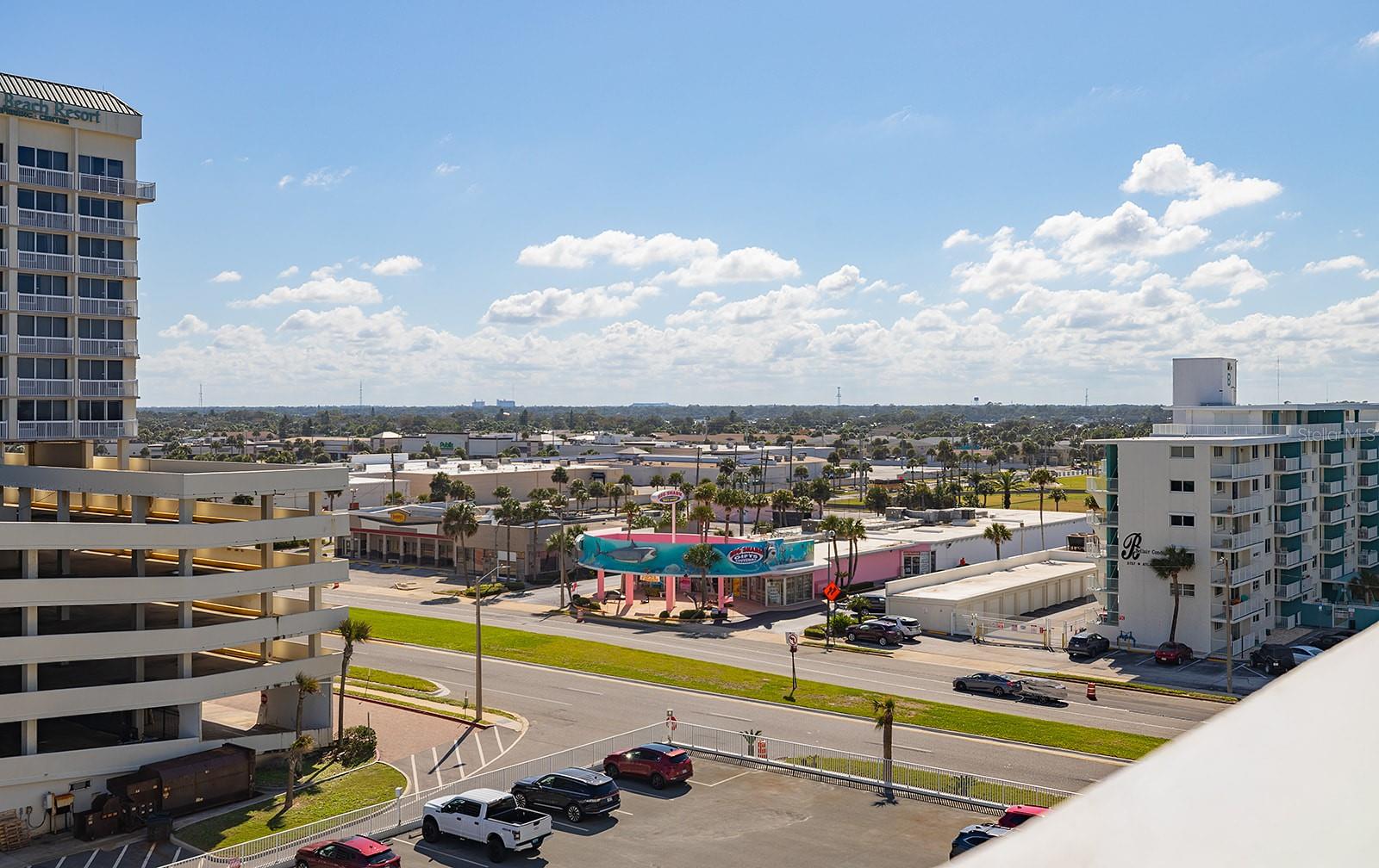 Image 18 of 20 For 2800 Atlantic Avenue 712