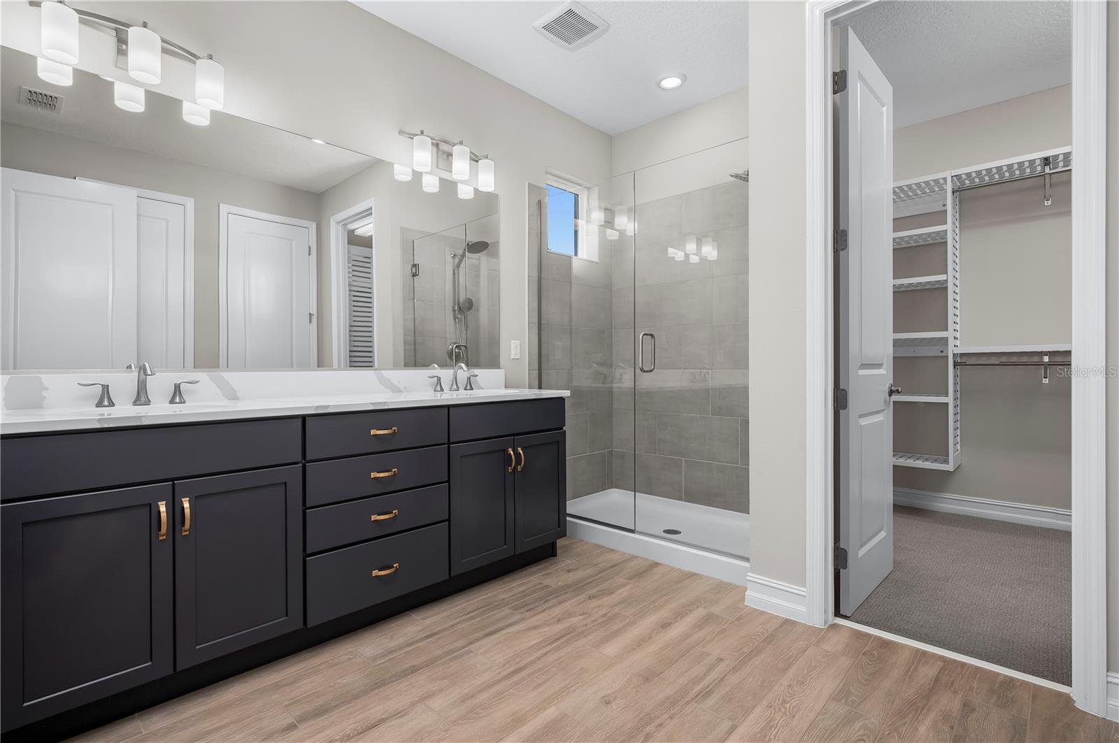 Image 24 of 78 For 4474 53rd Avenue Road