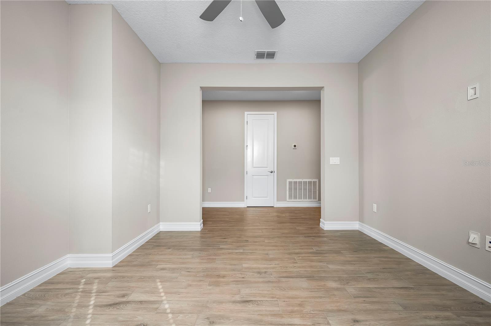 Image 40 of 78 For 4474 53rd Avenue Road