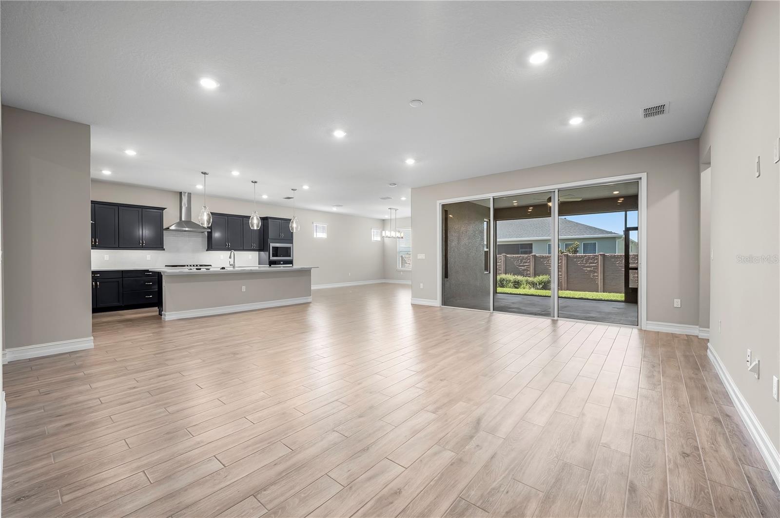 Image 5 of 78 For 4474 53rd Avenue Road