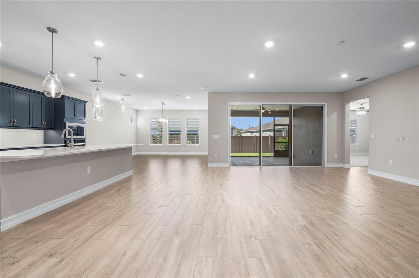 Image 6 of 78 For 4474 53rd Avenue Road