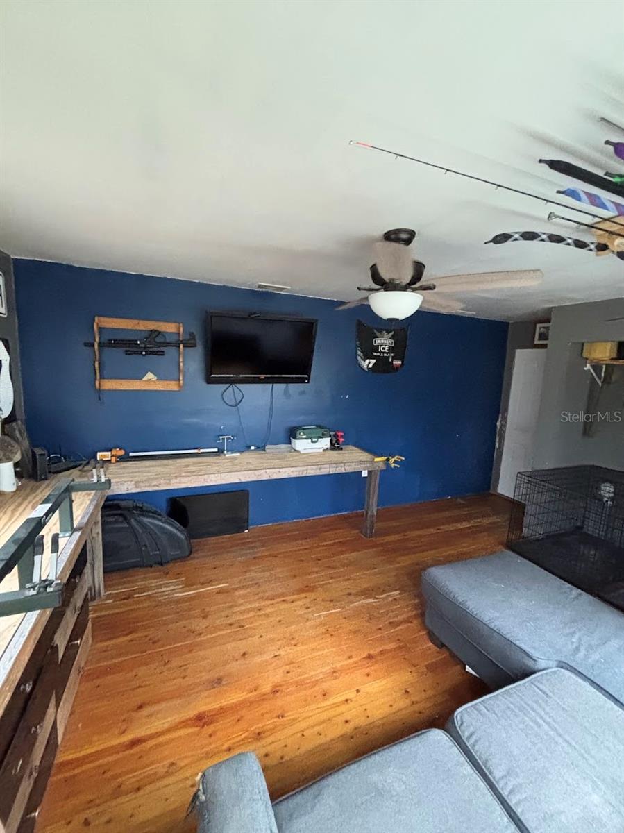 Image 12 of 31 For 1745 East Parkway