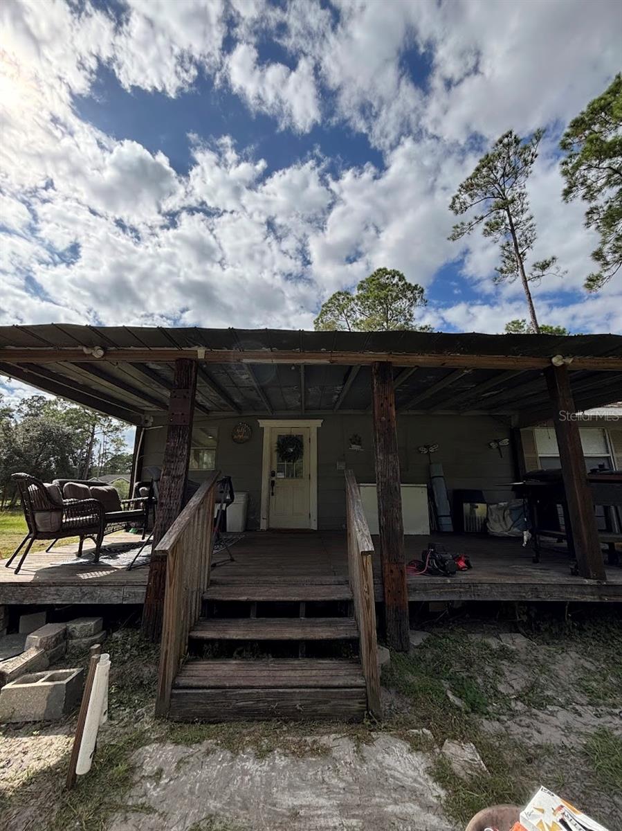 Image 17 of 31 For 1745 East Parkway