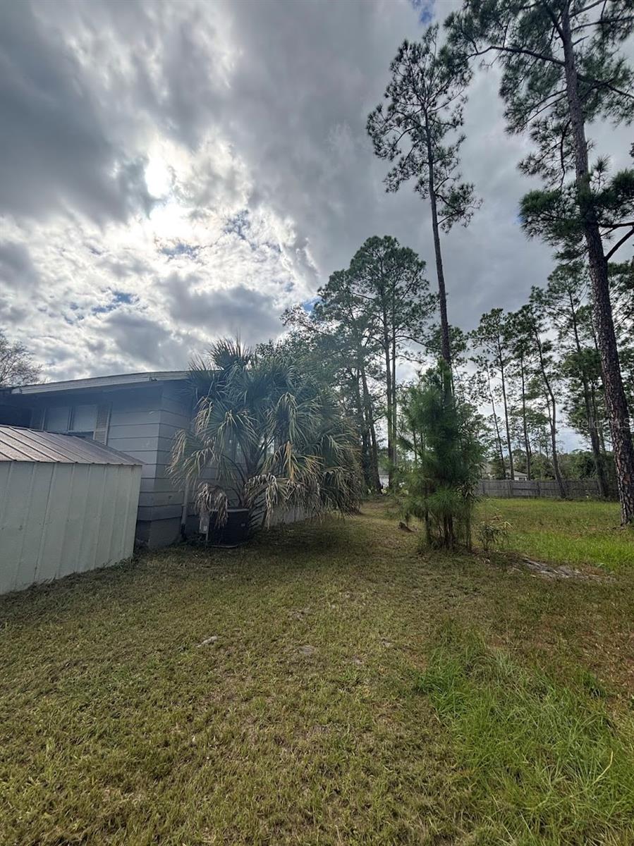 Image 27 of 31 For 1745 East Parkway