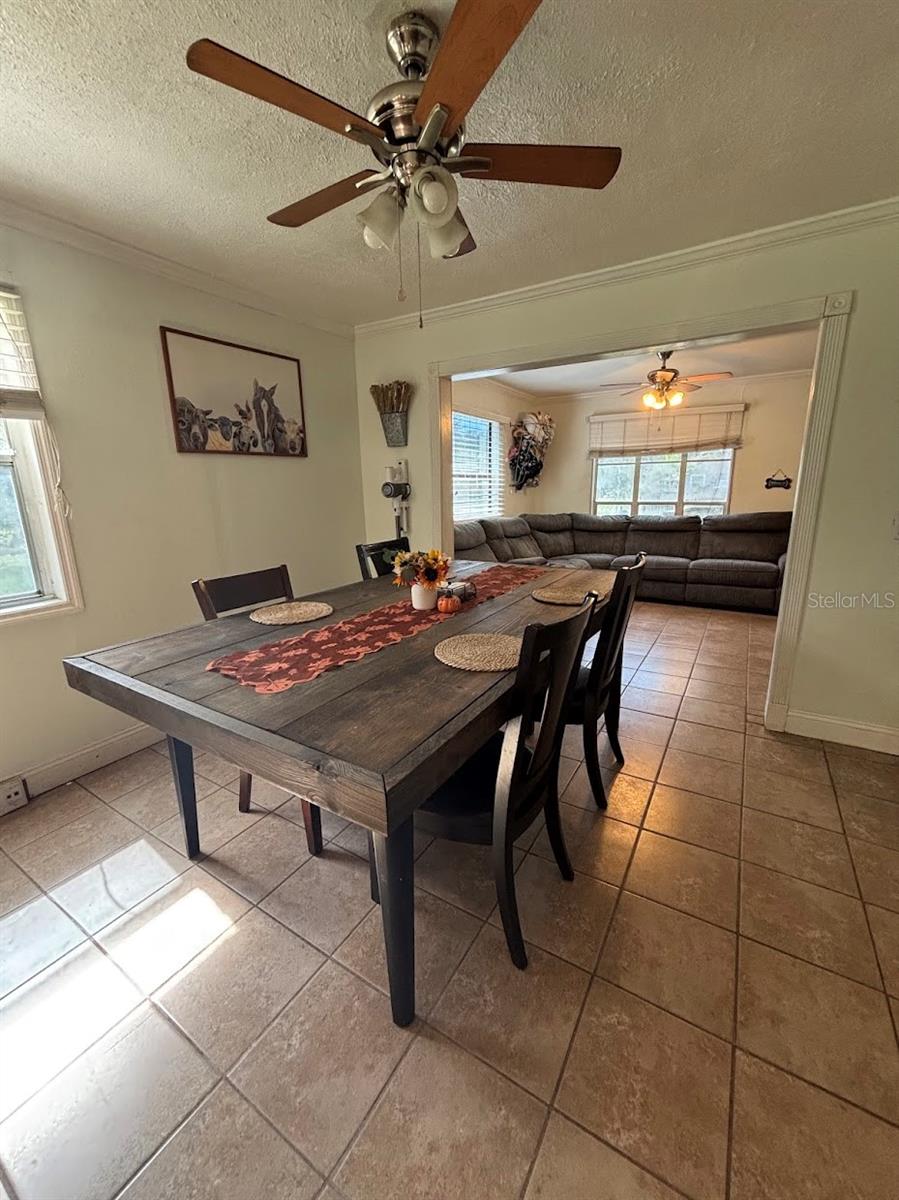 Image 6 of 31 For 1745 East Parkway