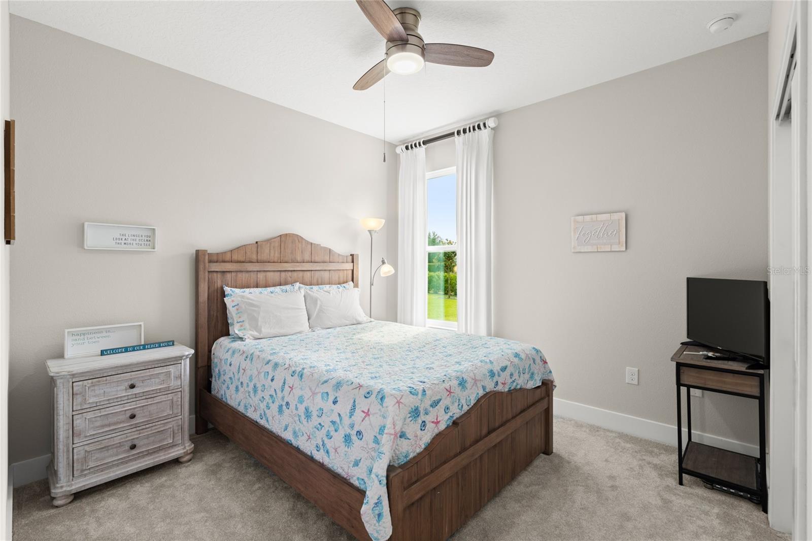 Image 27 of 41 For 3070 Silvermines Avenue