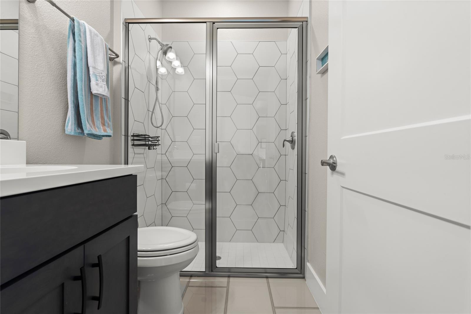 Image 30 of 41 For 3070 Silvermines Avenue