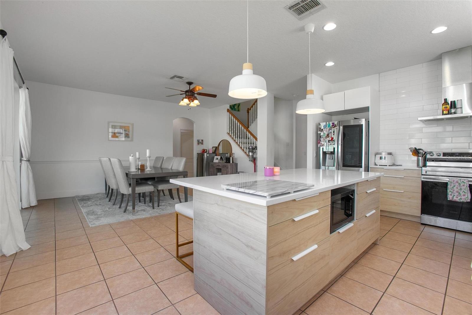 Image 12 of 39 For 408 Kays Landing Drive