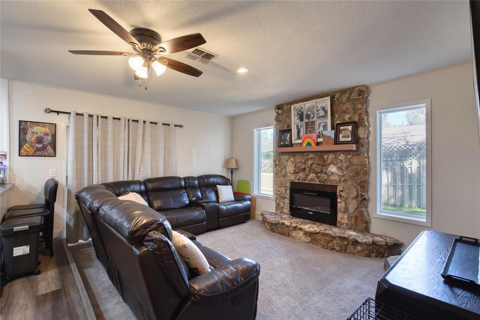 Image 16 of 35 For 45 Nightingale Lane