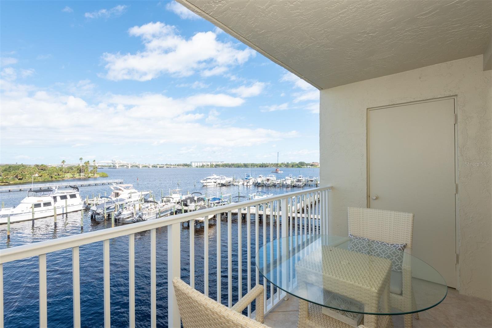 Image 10 of 46 For 533 Marina Point Drive 5330