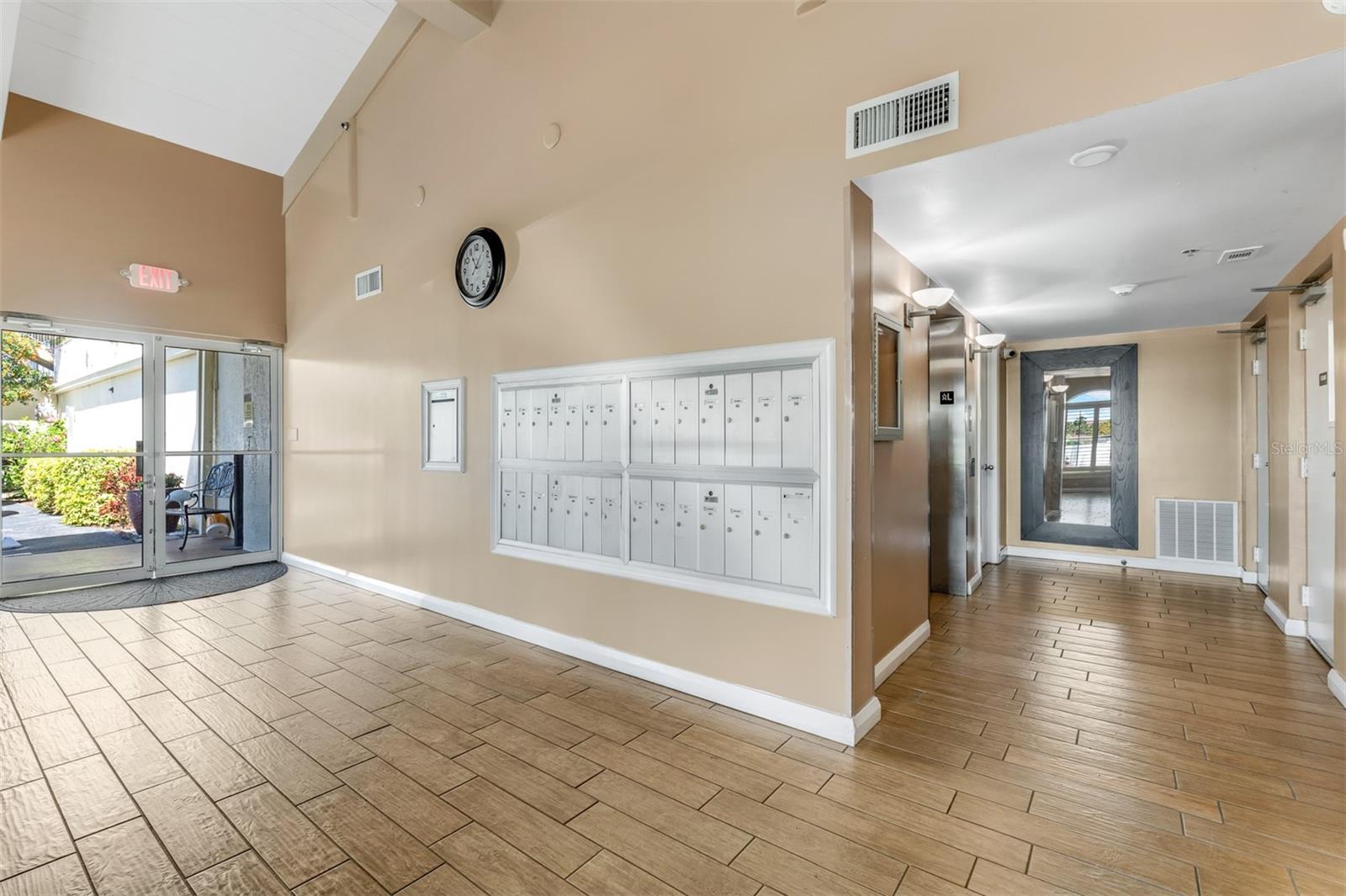 Image 38 of 46 For 533 Marina Point Drive 5330