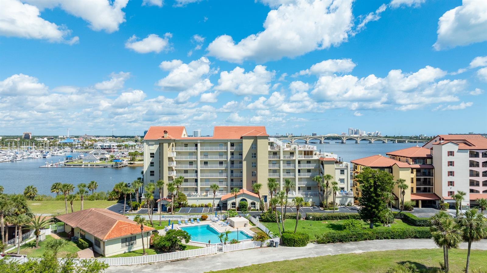 Image 43 of 46 For 533 Marina Point Drive 5330