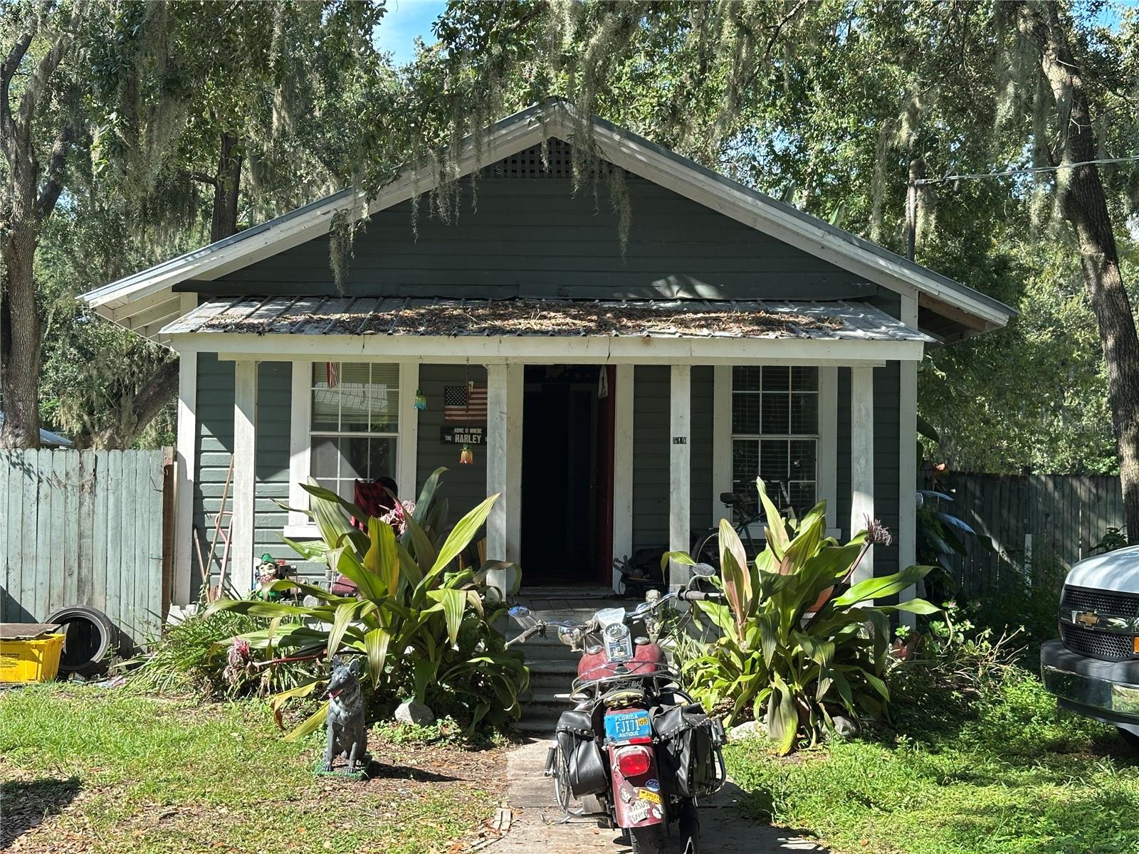 Image 4 of 26 For 510 Lee Street