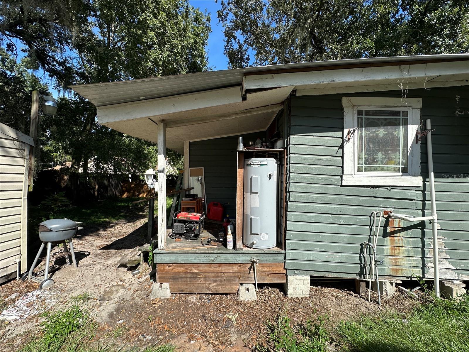 Image 6 of 26 For 510 Lee Street