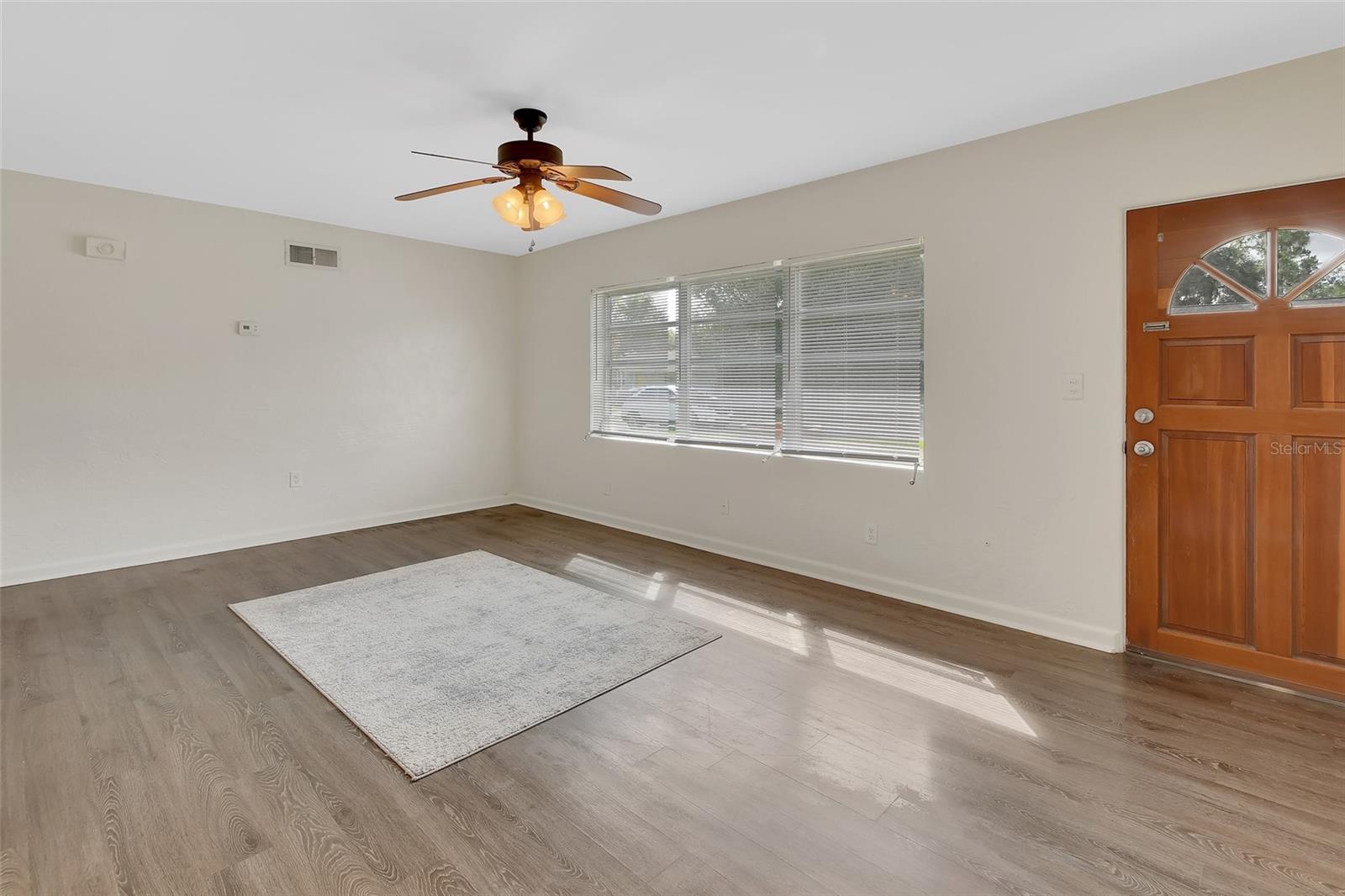 Image 14 of 42 For 1405 Talton Avenue