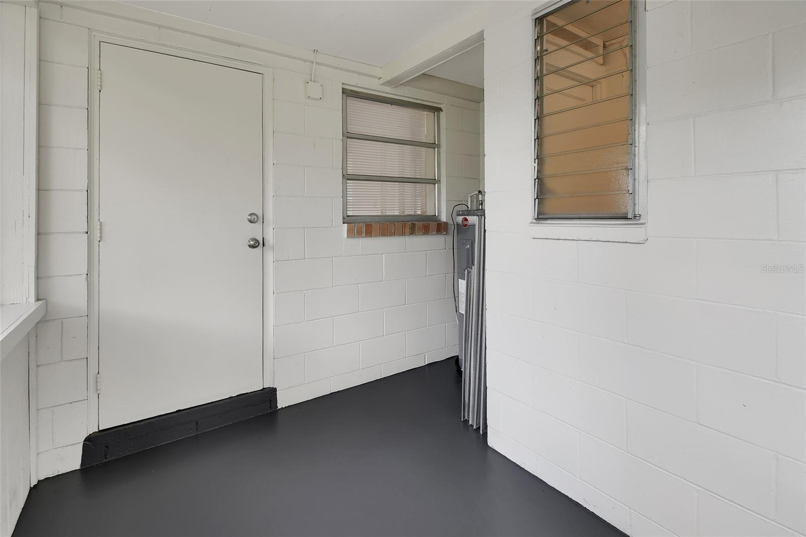 Image 27 of 42 For 1405 Talton Avenue