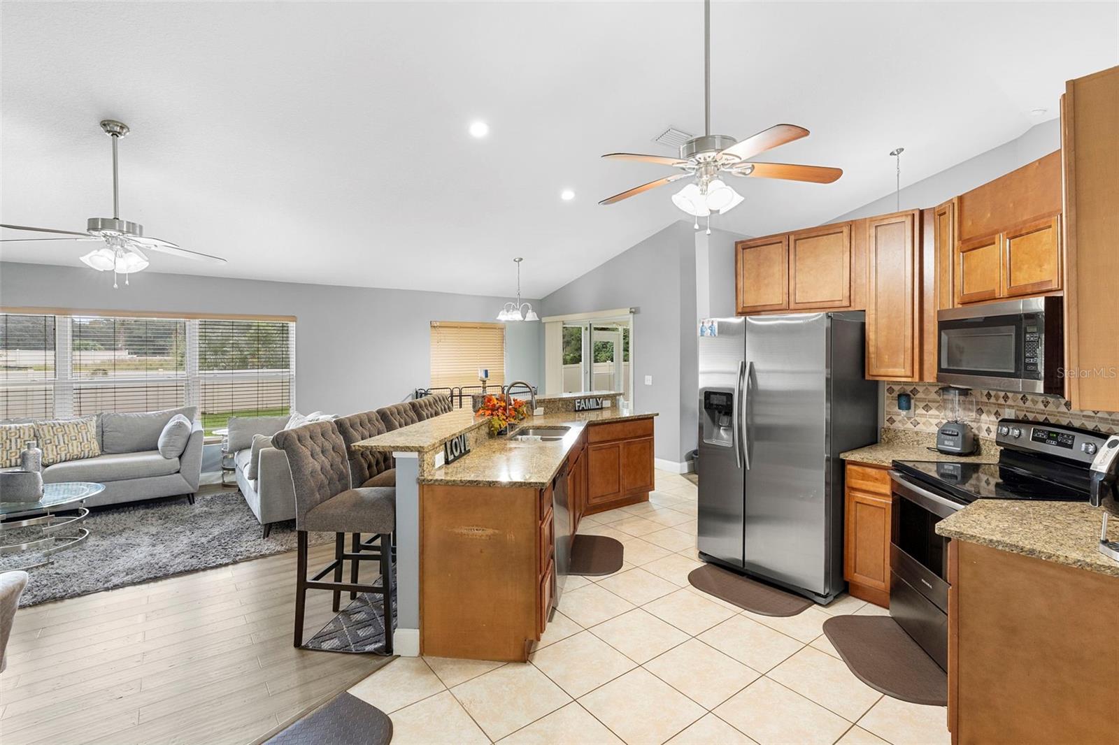 Image 12 of 28 For 641 Rhodes Drive