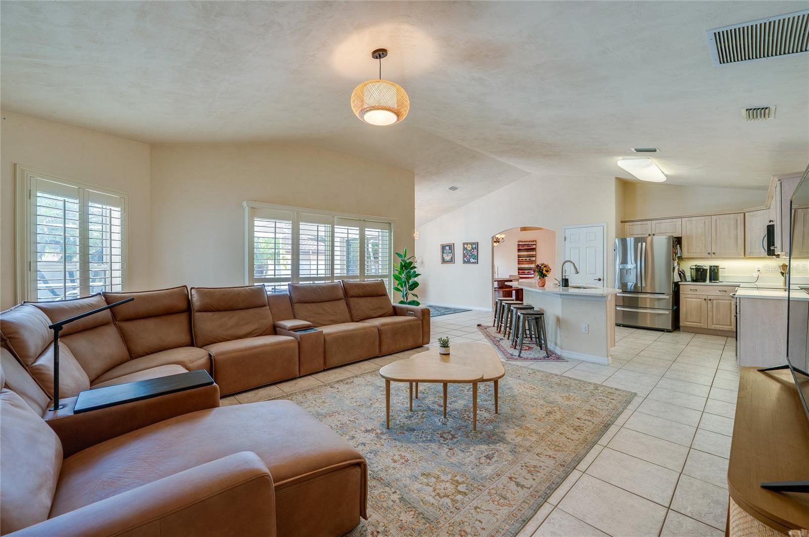 Image 18 of 48 For 4241 Hidden Lake Drive