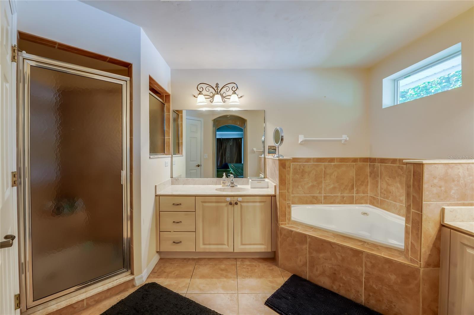 Image 23 of 48 For 4241 Hidden Lake Drive