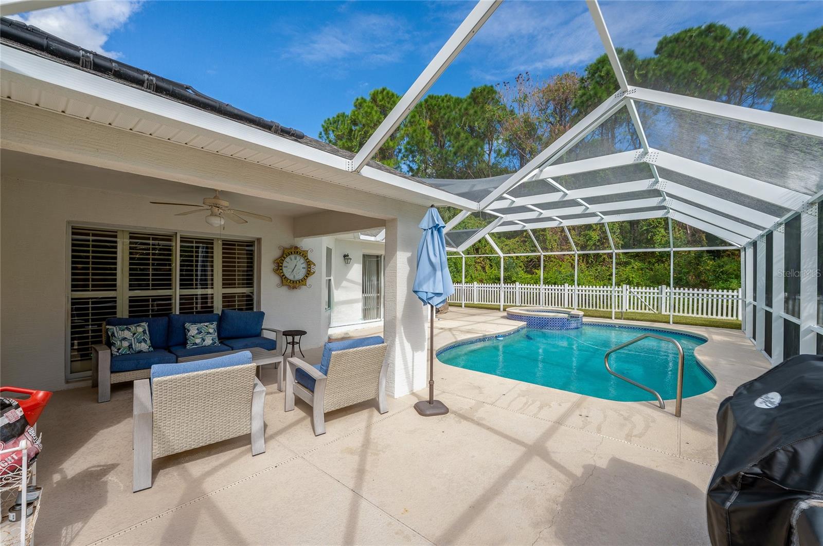 Image 33 of 48 For 4241 Hidden Lake Drive