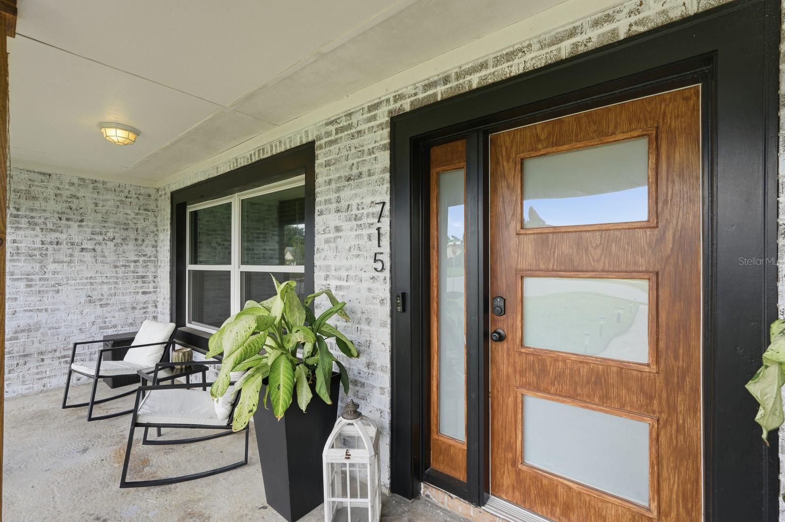 Image 5 of 59 For 715 Kristina Court