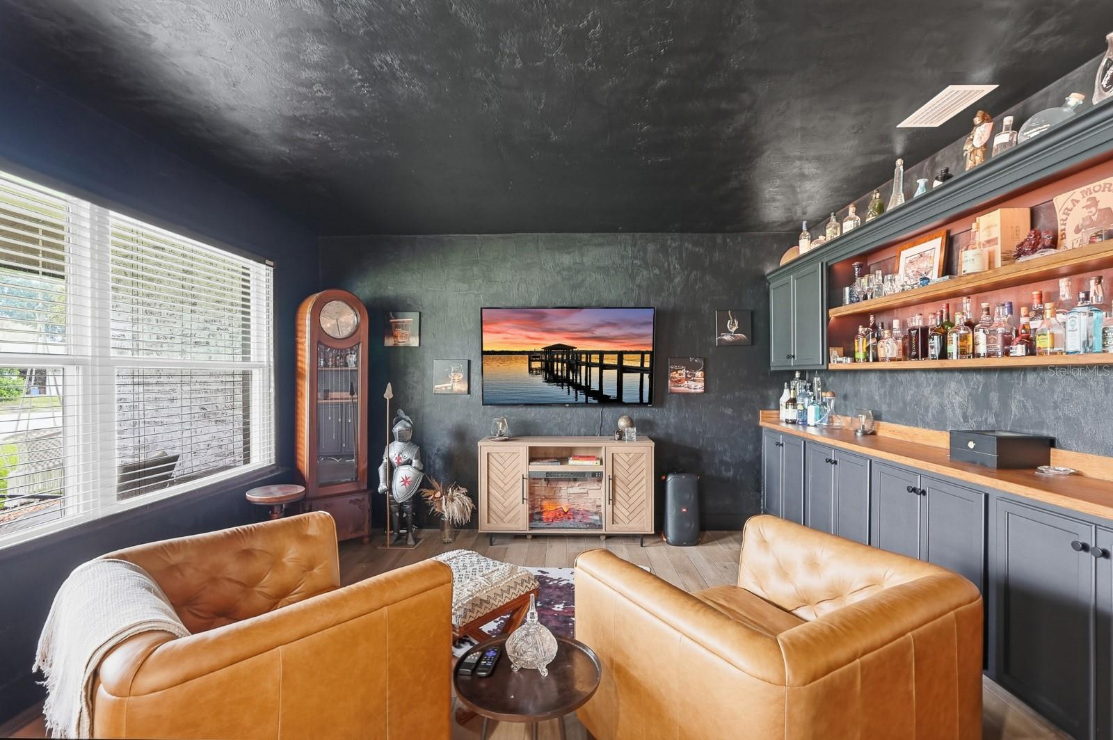 Image 8 of 59 For 715 Kristina Court