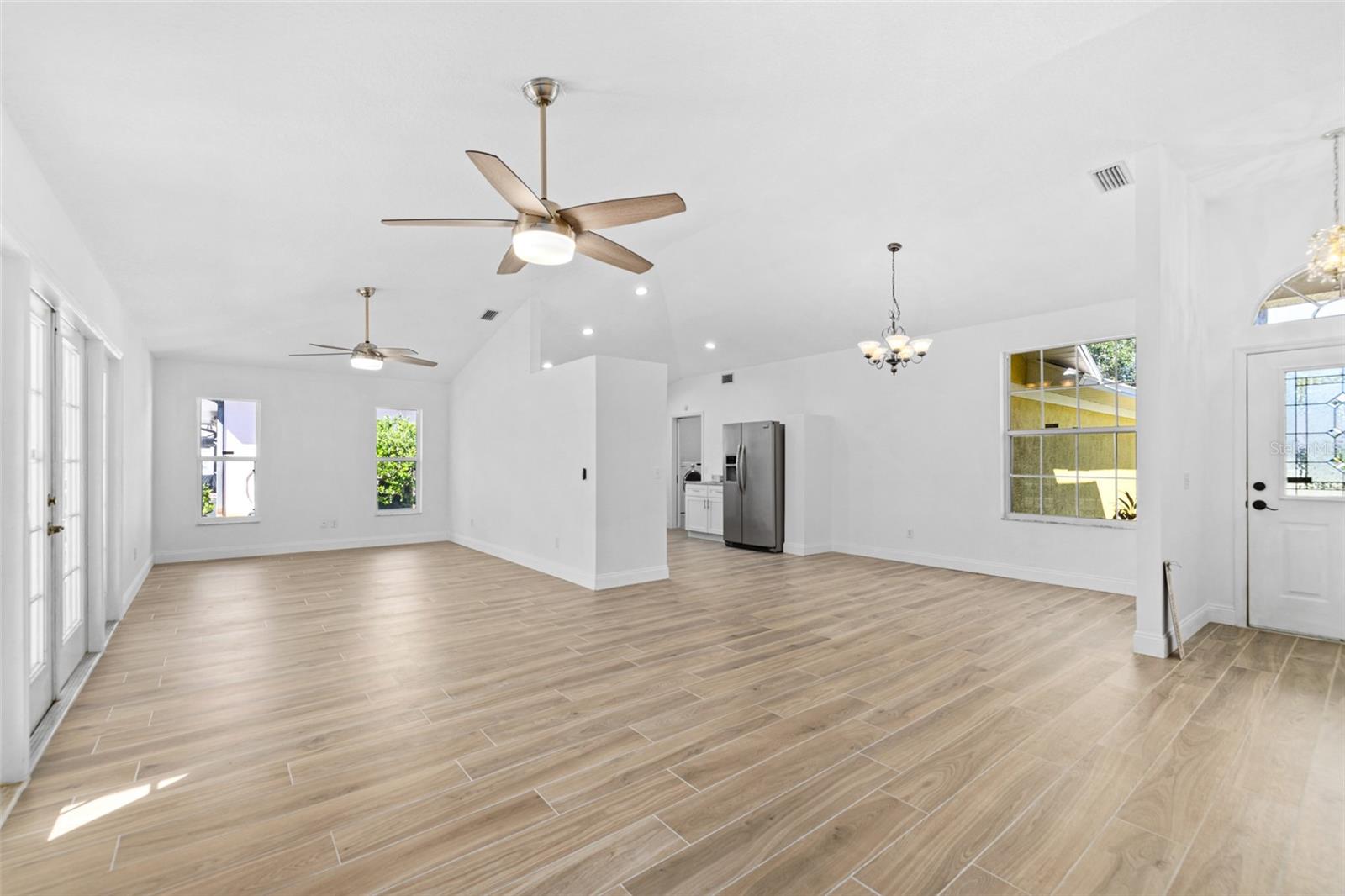 Image 6 of 31 For 26 Marjorie Trail