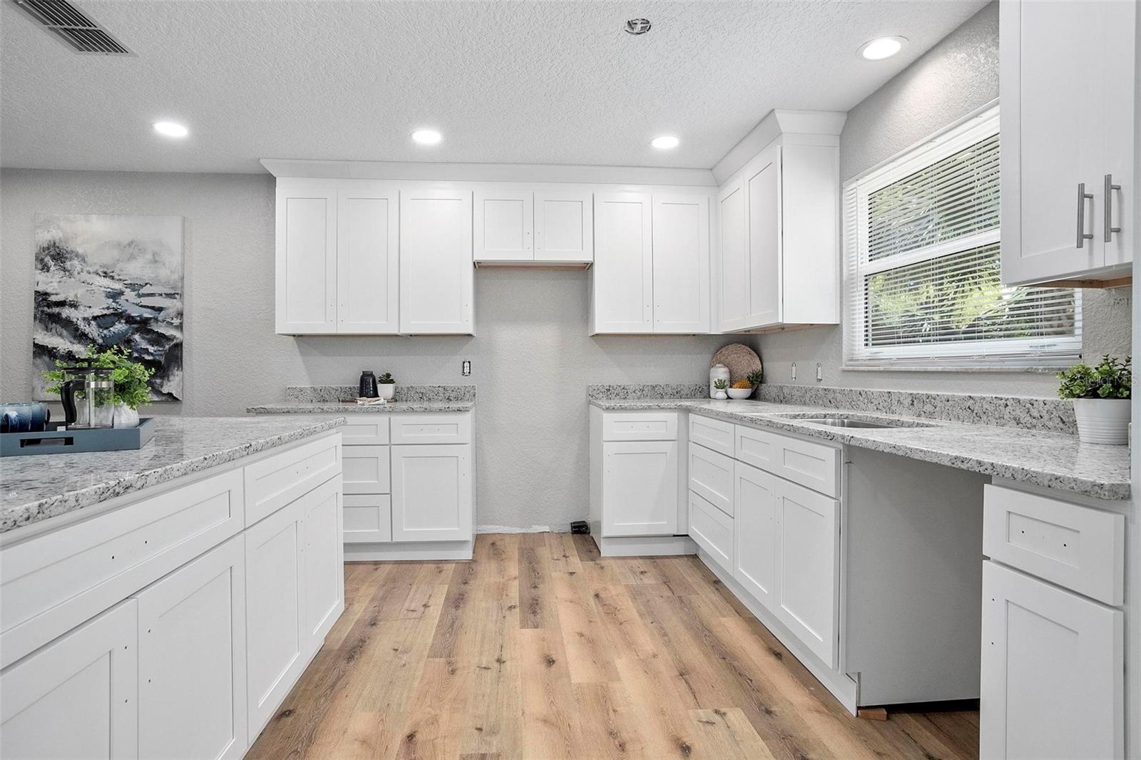 Image 12 of 26 For 5402 Turton Lane