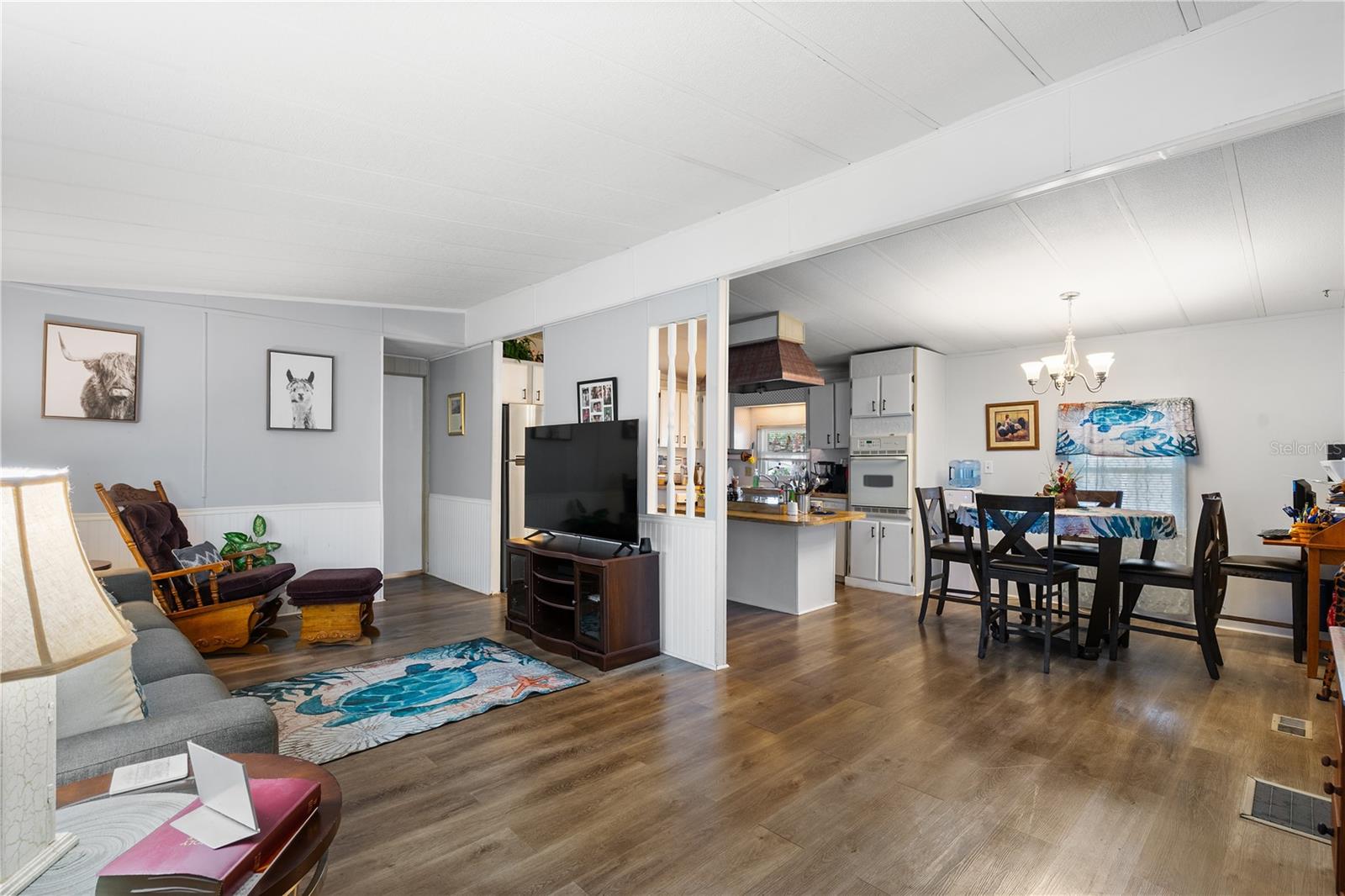 Image 14 of 45 For 26 Da Rosa Avenue