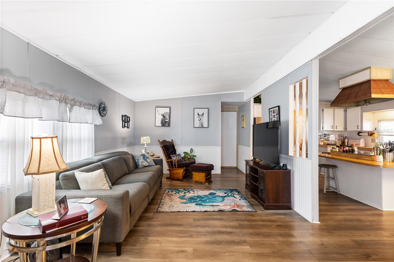 Image 15 of 45 For 26 Da Rosa Avenue