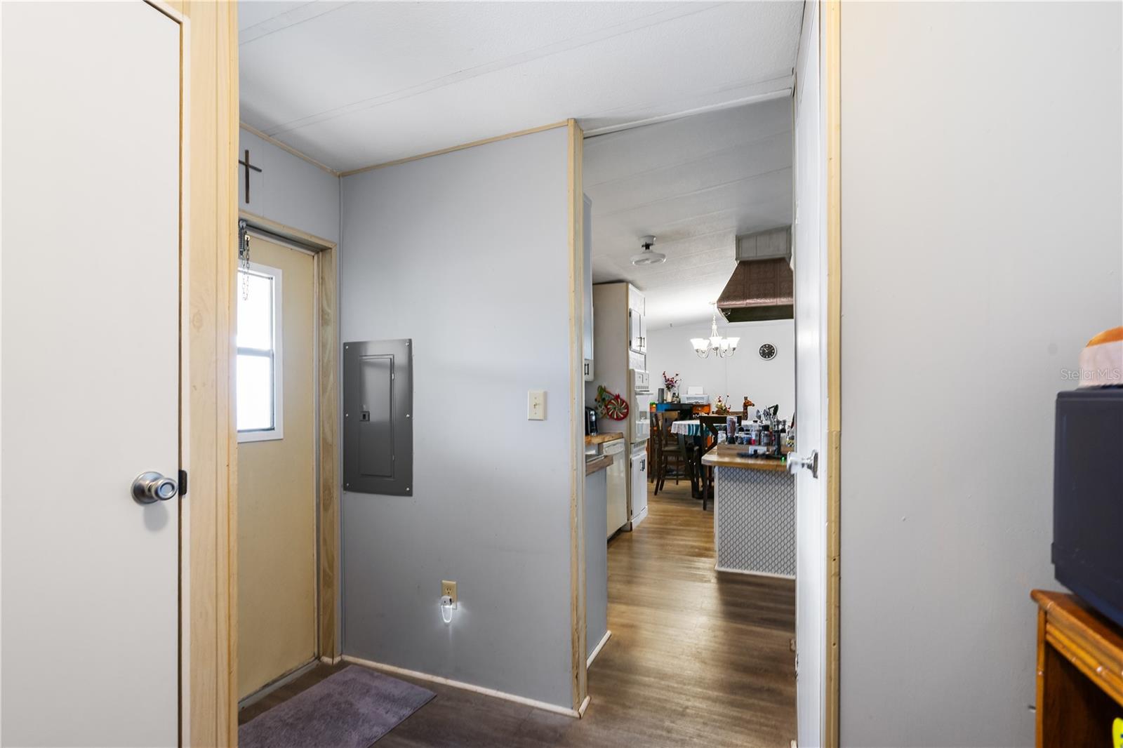 Image 17 of 45 For 26 Da Rosa Avenue