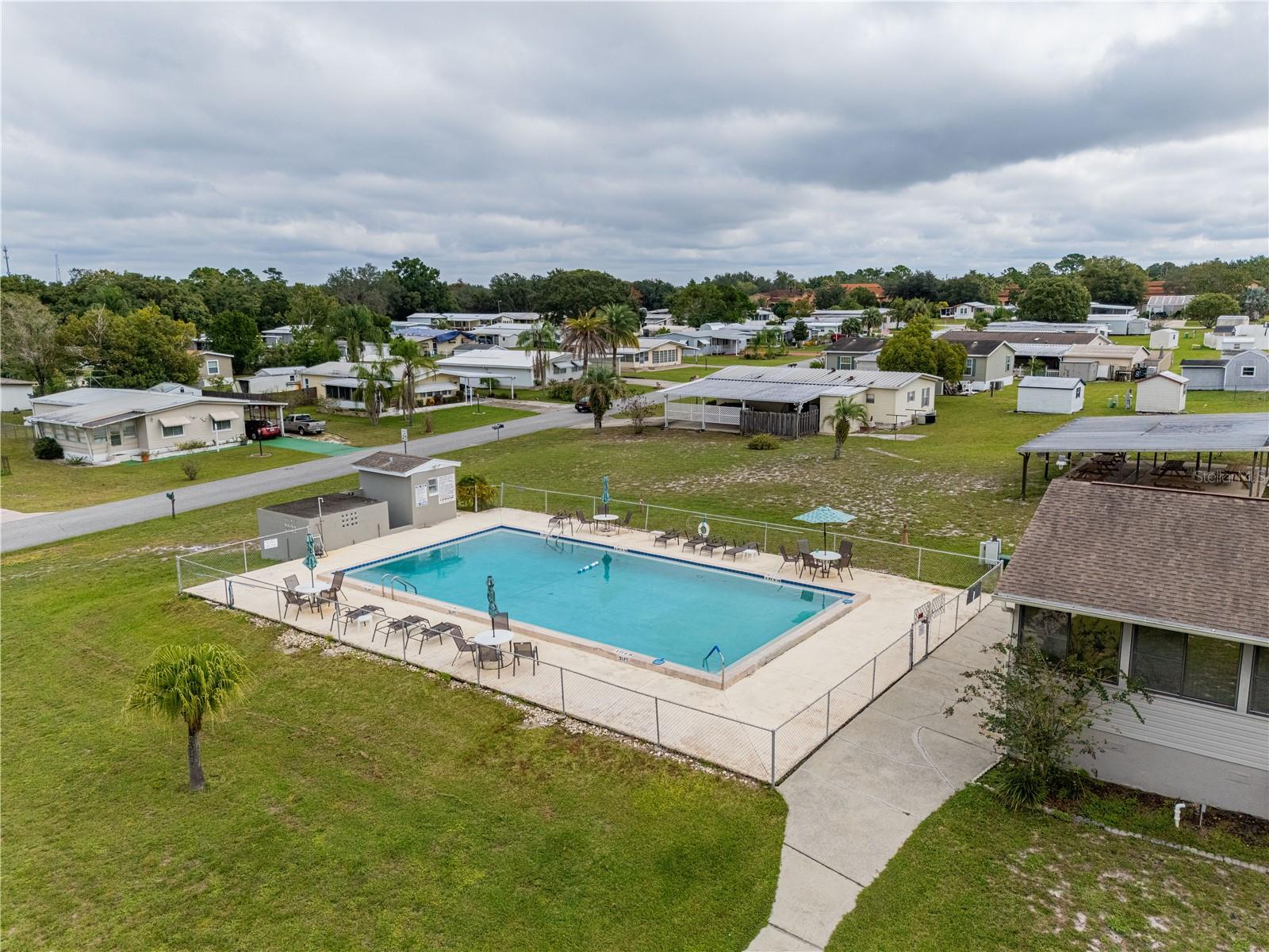 Image 40 of 45 For 26 Da Rosa Avenue