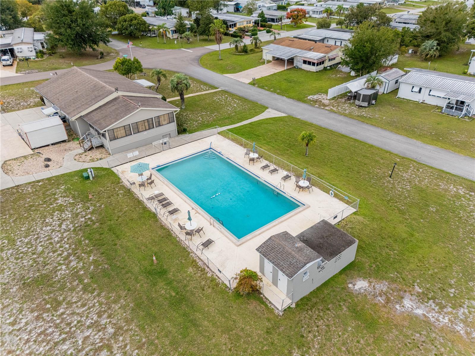 Image 42 of 45 For 26 Da Rosa Avenue