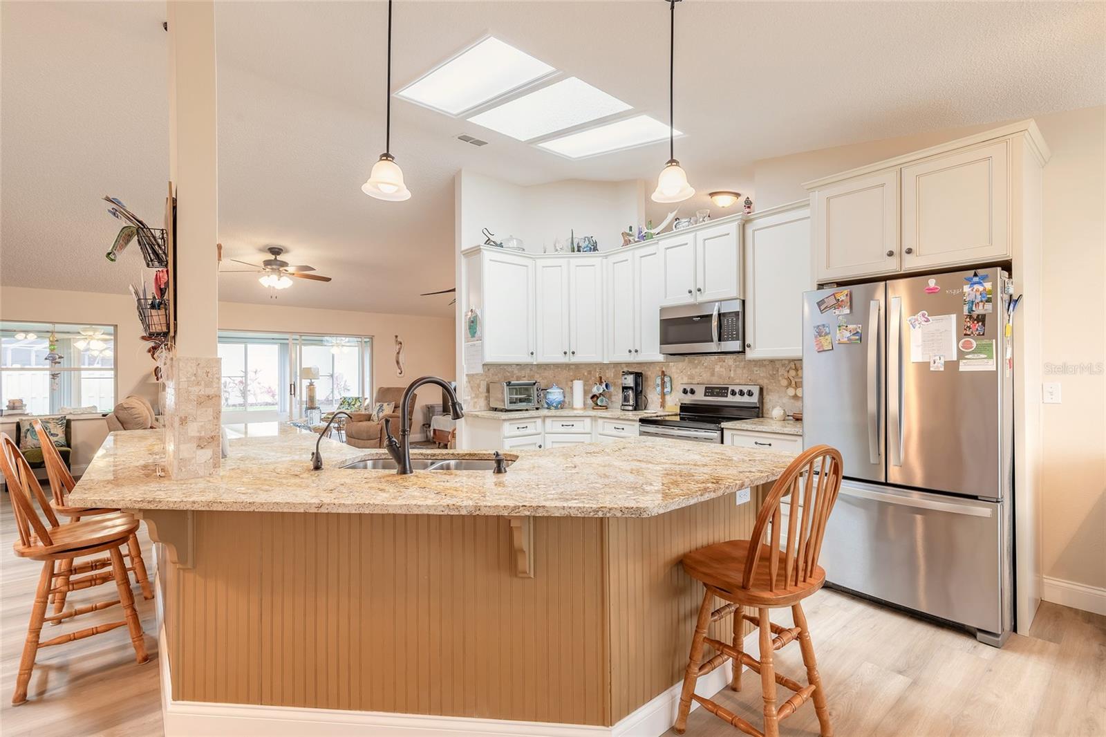 Image 9 of 28 For 134 Deskin Drive