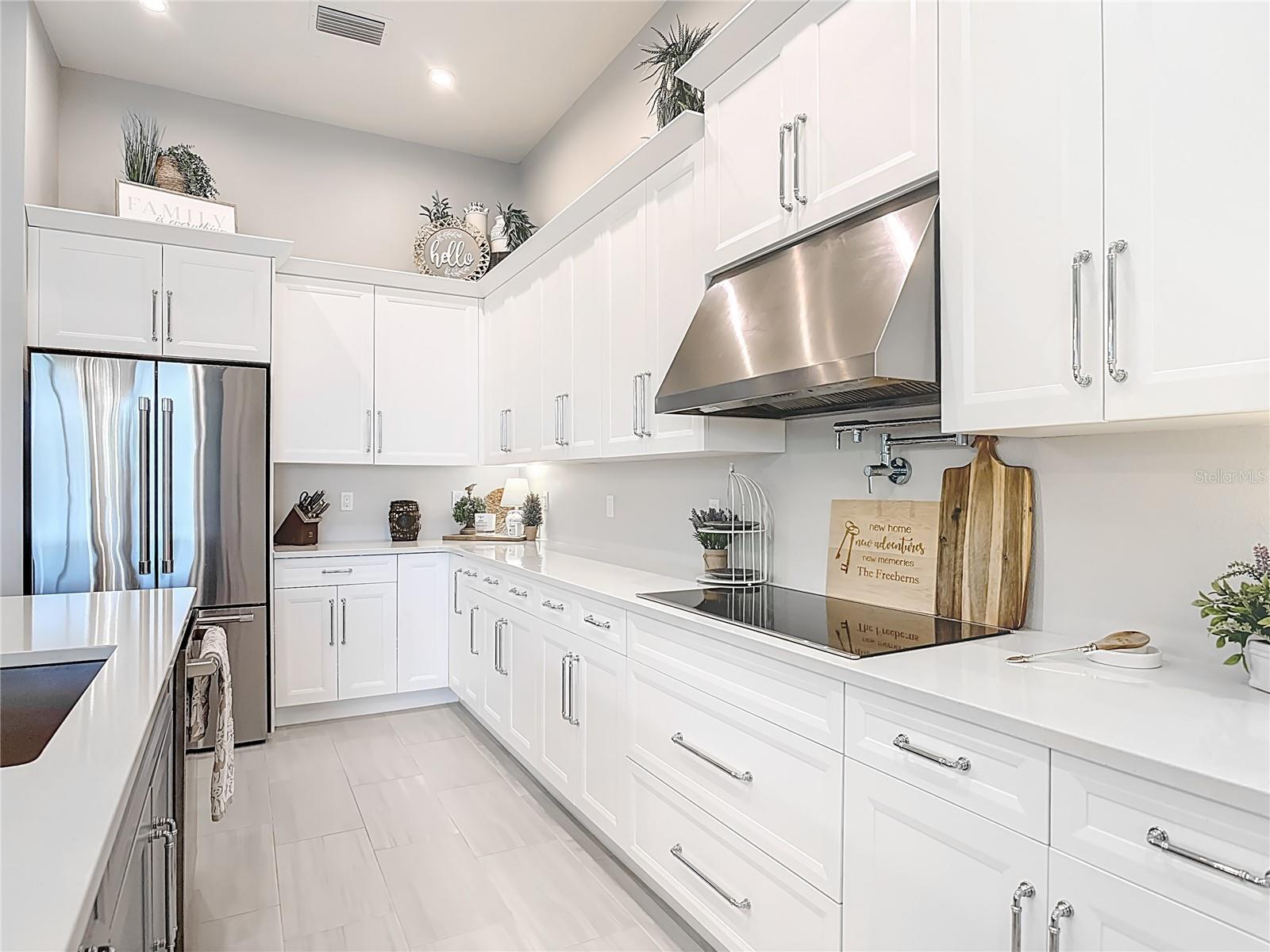 Image 19 of 68 For 808 Liliana Drive