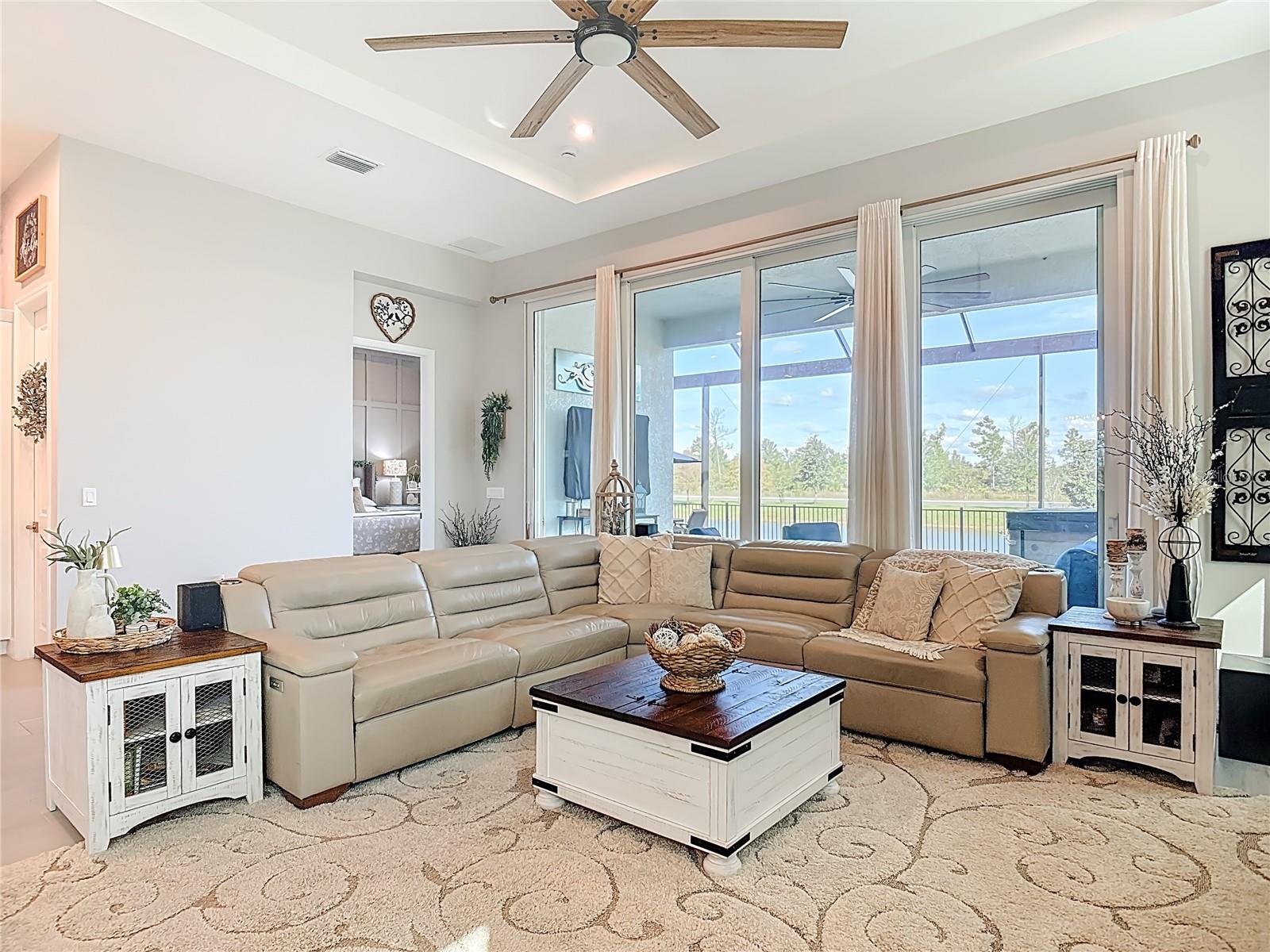 Image 26 of 68 For 808 Liliana Drive