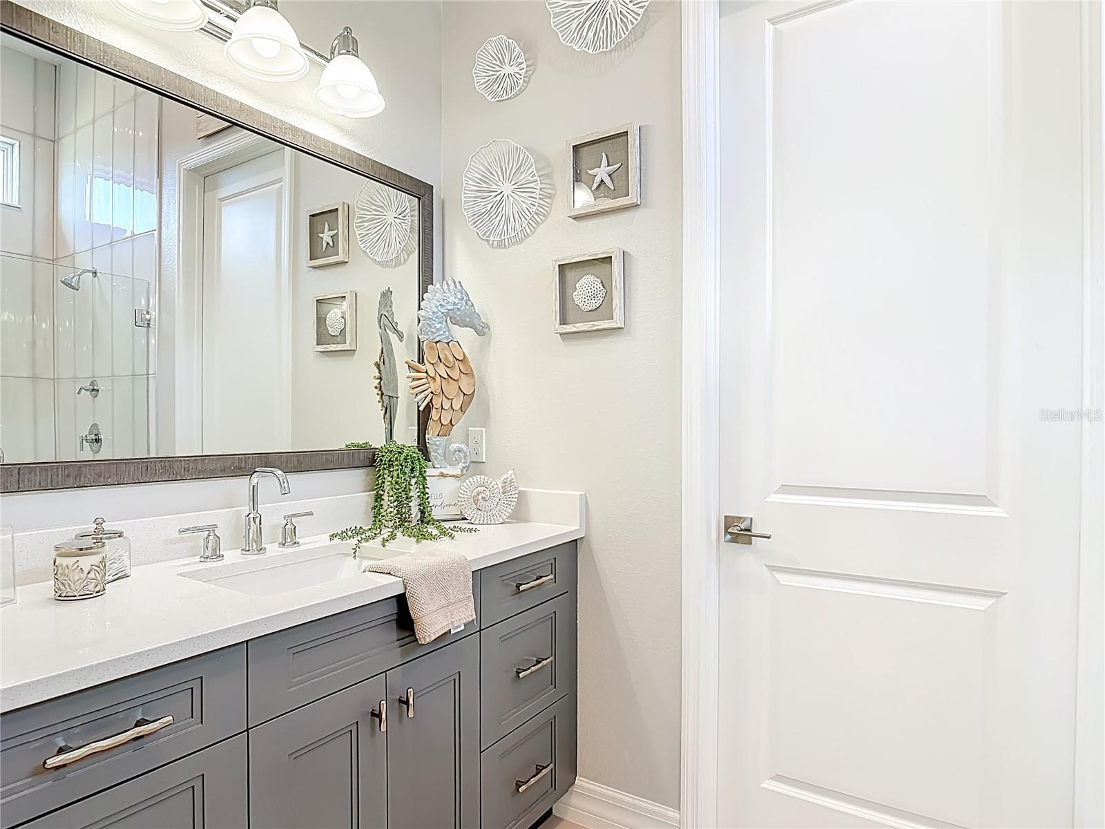 Image 33 of 68 For 808 Liliana Drive